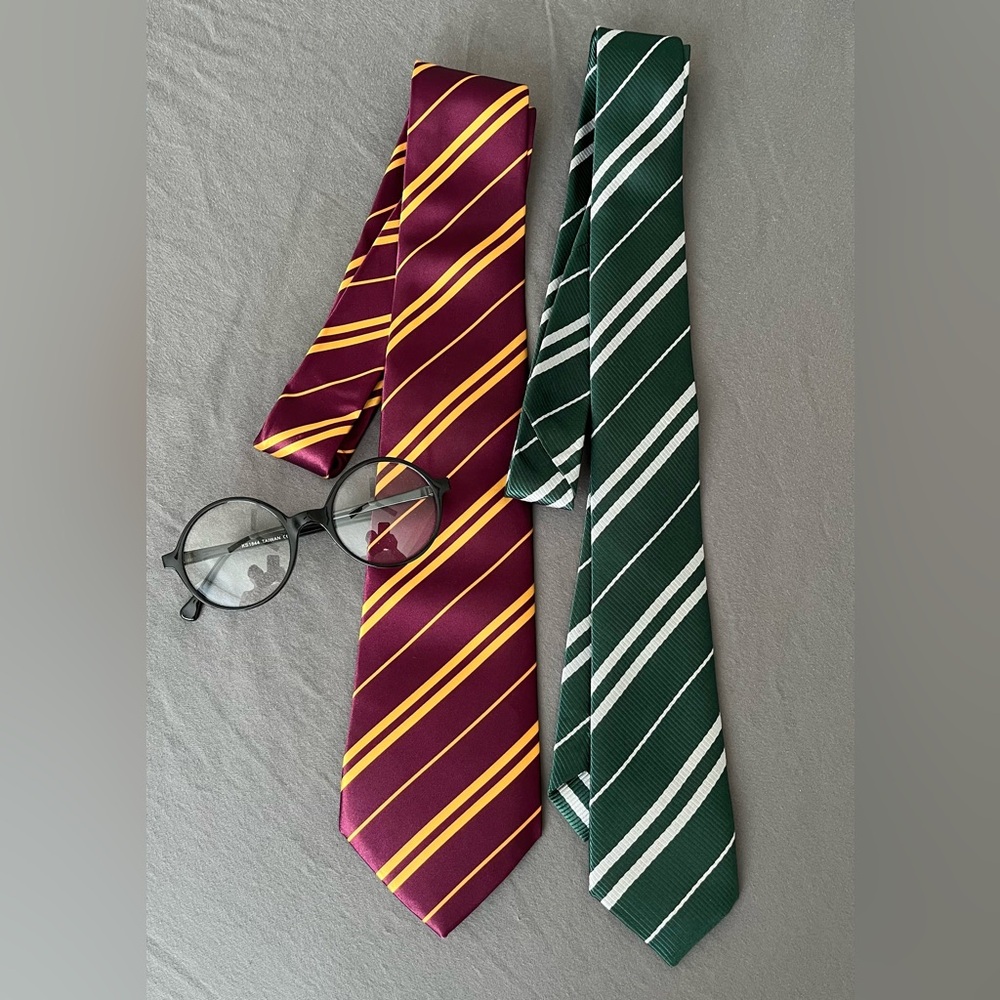 Harry Potter Bundle! - Picture 6 of 6